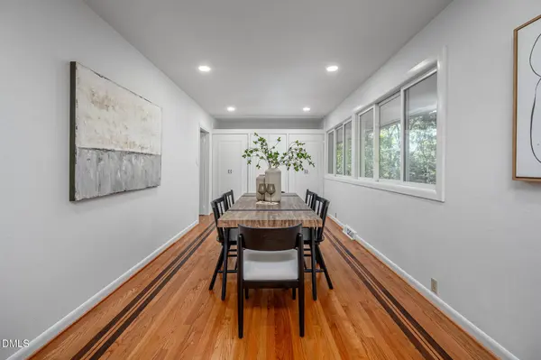 508 Hawthorne LN, Chapel Hill, NC 27517