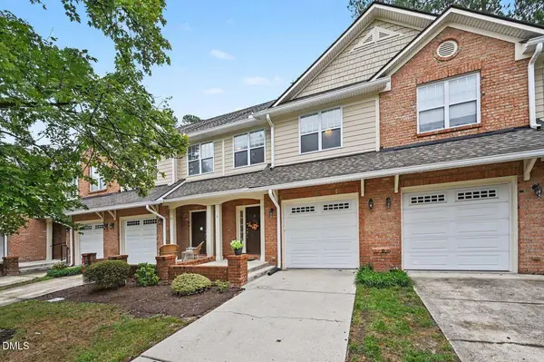 6 Abernathy DR, Chapel Hill, NC 27517