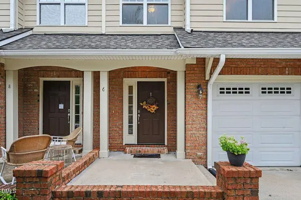 6 Abernathy DR