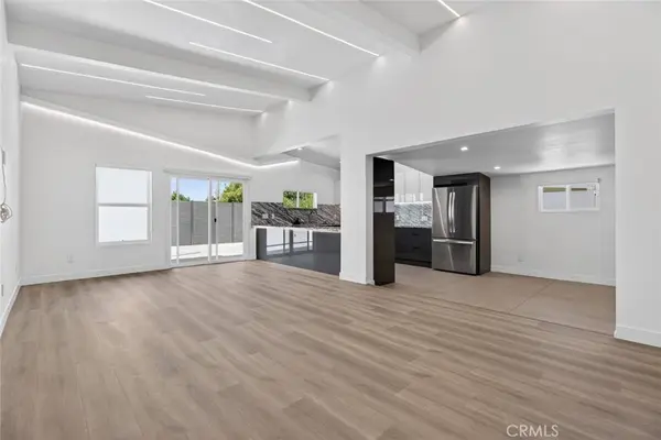 10806 Paso Robles, Granada Hills, CA 91344