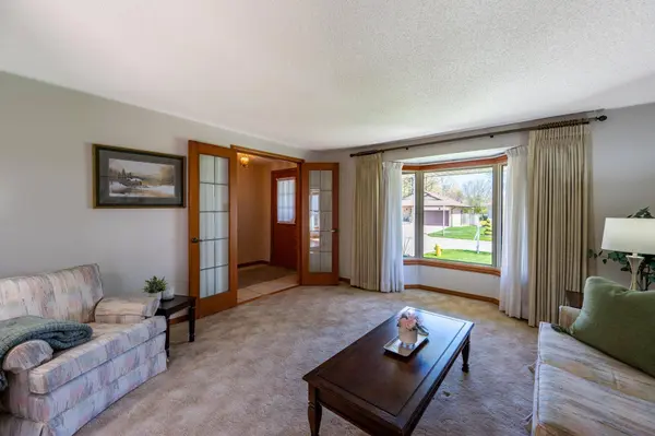 22 Saddy CRES, London East, ON N5V 3W1