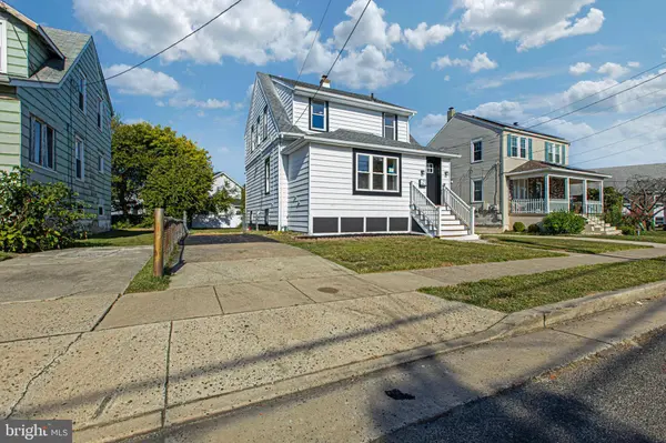 113 CENTRE, Mount Ephraim, NJ 08059