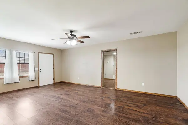 1473 CR 23900, Brookston, TX 75421