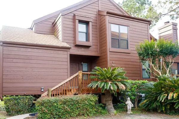 787 Davis RD, League City, TX 77573