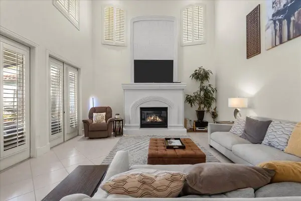 541 Villa DR, Seabrook, TX 77586