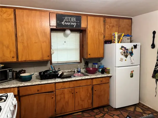 1930 Palm ST, La Marque, TX 77568