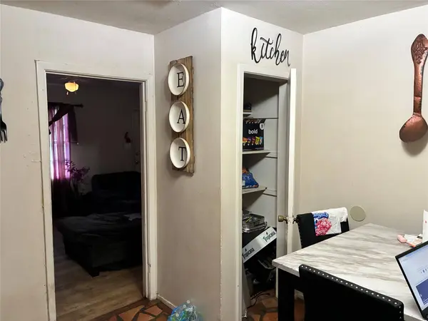 1930 Palm ST, La Marque, TX 77568