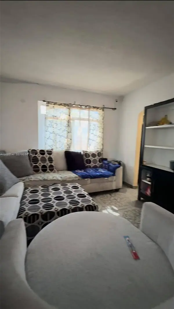 110 NW 52nd St, Miami, FL 33127