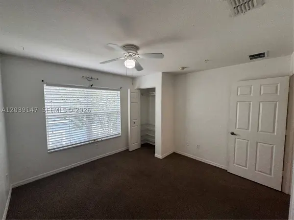 4006 Santa Maria Dr #108, Kissimmee, FL 34741