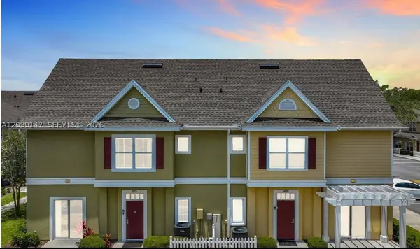 4006 Santa Maria Dr #108, Kissimmee, FL 34741