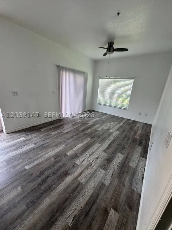 4006 Santa Maria Dr #108, Kissimmee, FL 34741