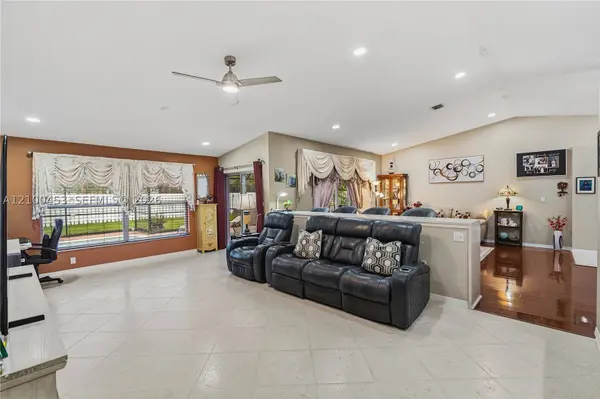 1130 NW 133rd Ter, Sunrise, FL 33323