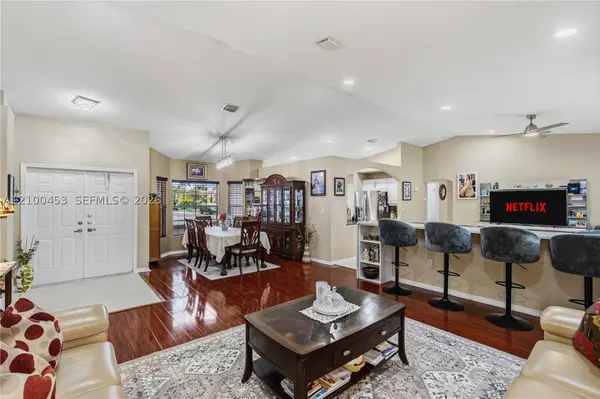 1130 NW 133rd Ter, Sunrise, FL 33323
