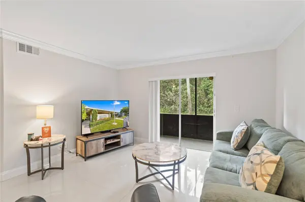 567 Trace CIR #104, Deerfield Beach, FL 33441