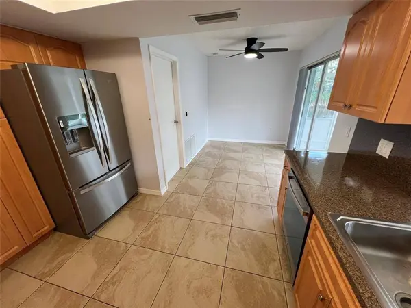 2650 NW 94th WAY, Sunrise, FL 33322