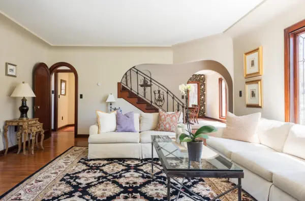 How to Stage Your Harrisonburg Home for a Successful Summer Sale in Harrisonburg, VA,Old Dominion Realty