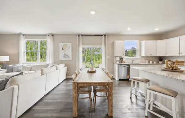 Creating Cozy Spaces: Home Decor Trends in Penn Laird, VA