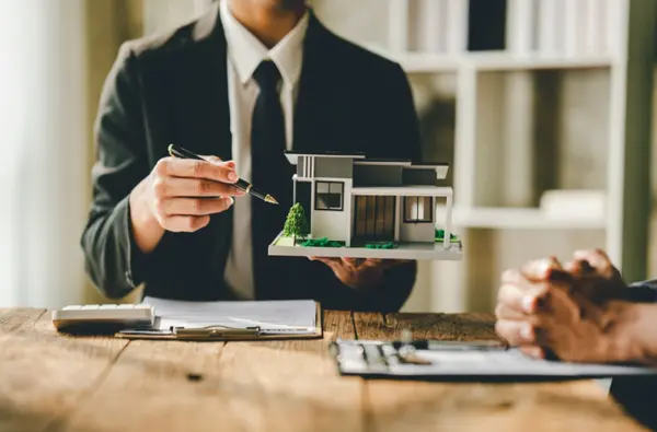 The Role of Real Estate Agents in Staunton’s Growing Market