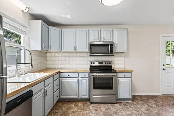 28 ARDMORE ST, Verona, VA 24482