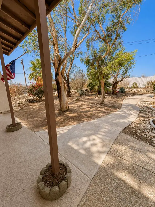 944 Flamingo AVE, Thermal, CA 92274