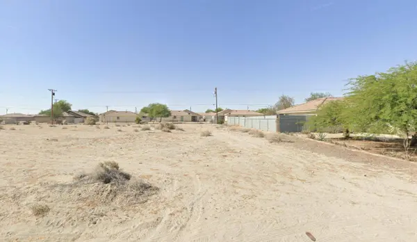 1273 Arctic AVE, Thermal, CA 92274