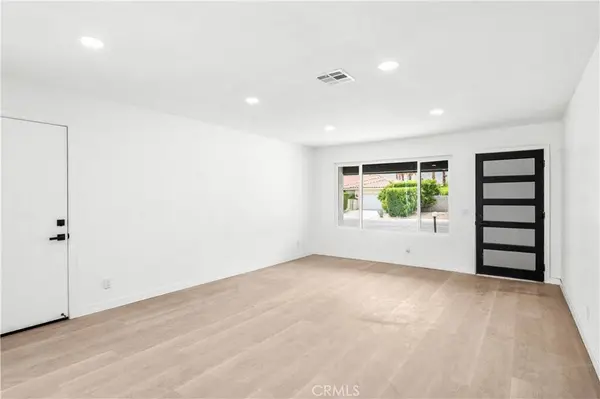 1978 N Whitewater RD, Palm Springs, CA 92262