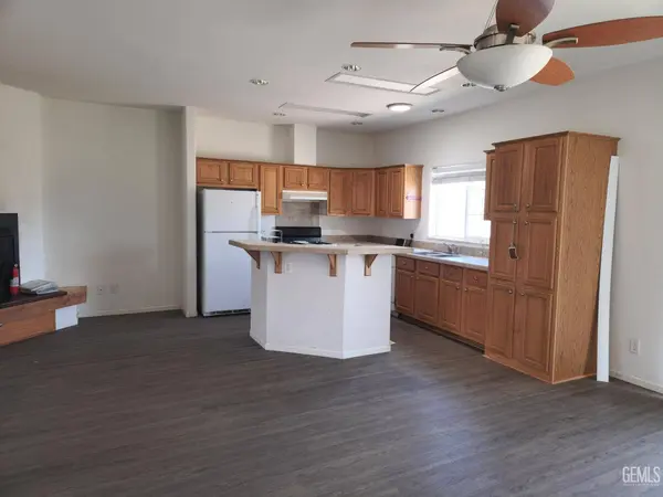 23200 Grimsel Drive, Tehachapi, CA 93561