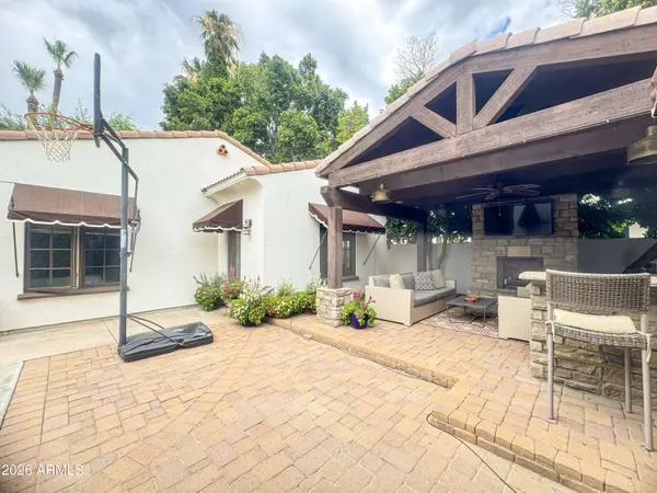325 W CAMPBELL Avenue, Phoenix, AZ 85013