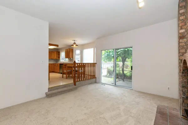 16397 Glenmoor CT, Surrey, BC V4N 1V2