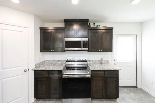 5625 Encanto Dr, Laredo, TX 78046