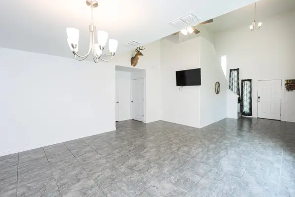 5625 Encanto Dr, Laredo, TX 78046