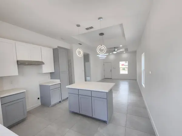 5208 Curuba Dr., Laredo, TX 78046