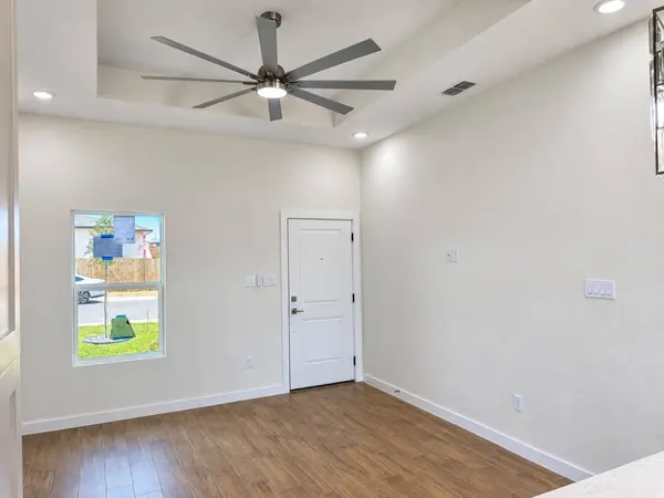 5216 Curuba Dr., Laredo, TX 78046
