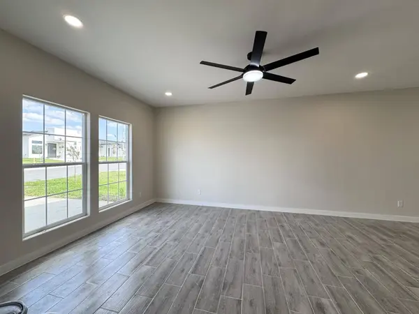 132 Faith Dr., Laredo, TX 78043