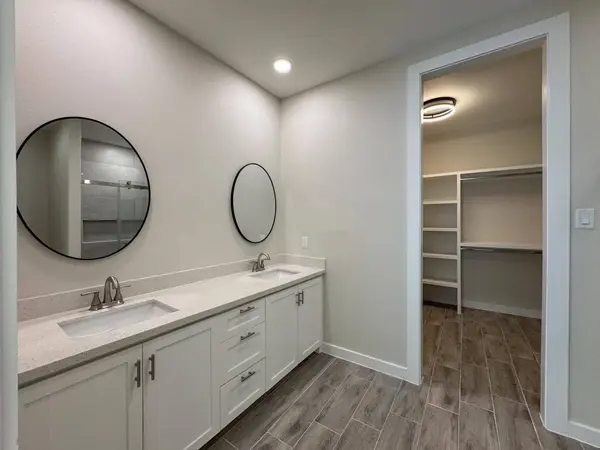 132 Faith Dr., Laredo, TX 78043