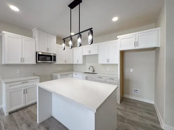 132 Faith Dr., Laredo, TX 78043