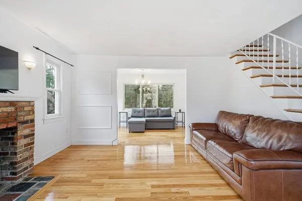724 Linwood St. #724, Abington, MA 02351