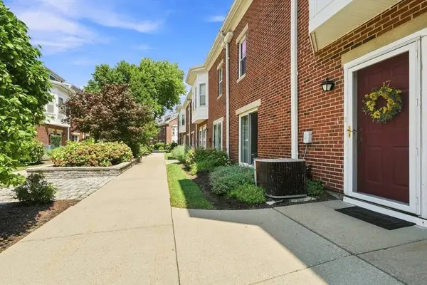 150 Quincy Shore Drive #17