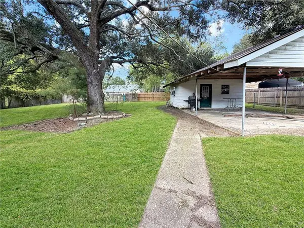 2216 JAY ST, Slidell, LA 70460