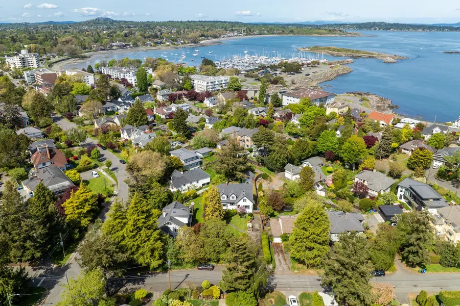 Oak Bay
