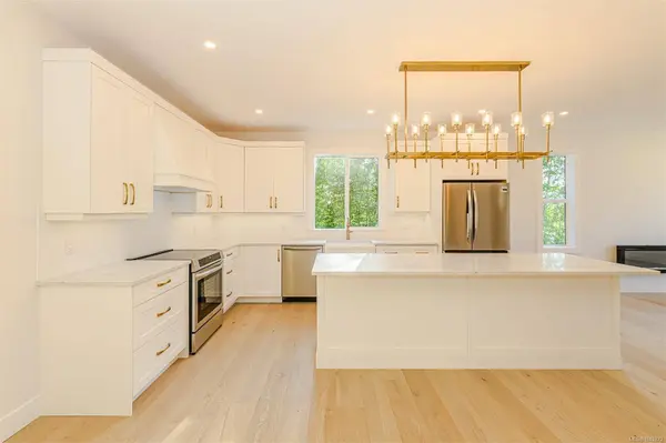 276 Tal Rd, Lake Cowichan, BC V0R 2G0