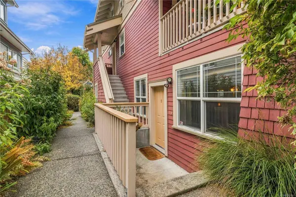 1421 Richardson St ##1, Victoria, BC V8S 1R1