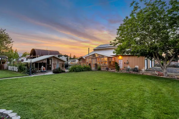 3376 W 10000 S, South Jordan, UT 84095