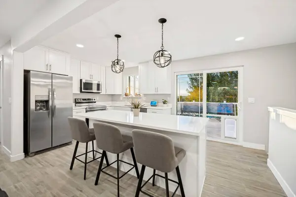 321 E 700 S, Farmington, UT 84025