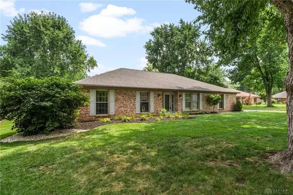 9732 Stagecoach Drive, Centerville, OH 45458