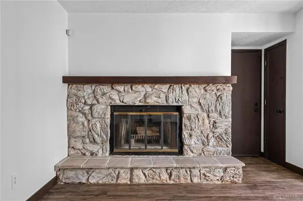 8621 Sea Pines Lane, Centerville, OH 45458