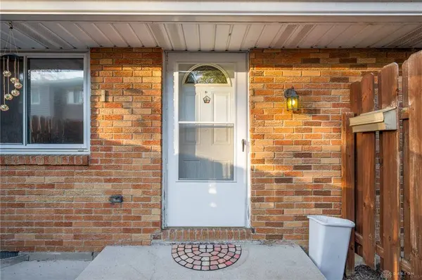 1640 Villa South Drive, West Carrollton, OH 45449