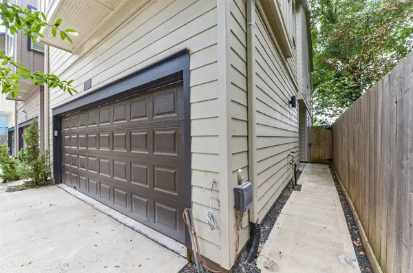 733 Janisch RD, Houston, TX 77018
