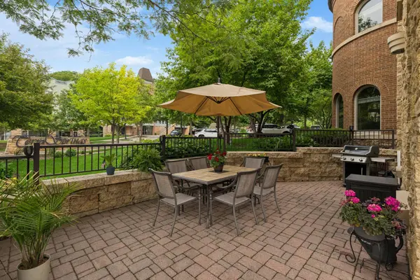 650 Main ST N #B01, Stillwater, MN 55082