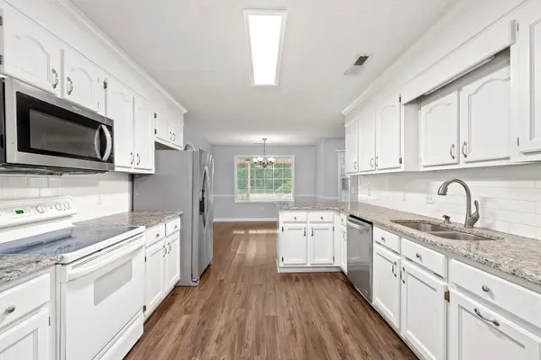 3290 Green View, Sumter, SC 29150